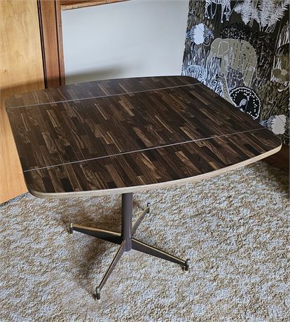 Walter of Wabash Drop Leaf MCM Table w/NO CHAIRS