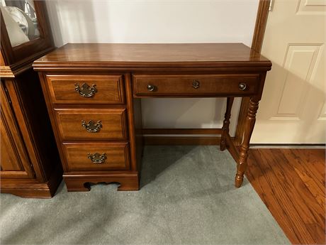 Bassett Wood Desk