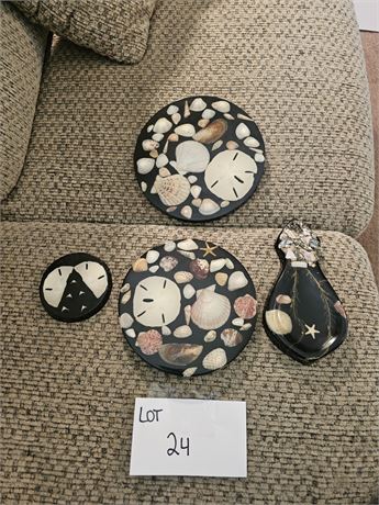 Vintage Lucite/Resin Spoon Rest & Trivets