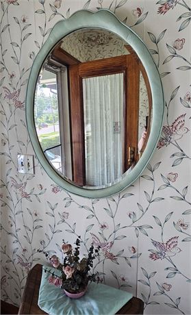 Beveled Edge Oval Mirror & Floral Decor