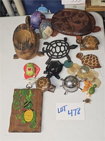 Mixed Turtle Decor Lot: Wood / Candles / Glass & More