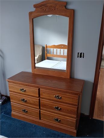 Carolina Furniture~Solid Oak 6-Drawer Dresser w/Mirror