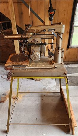 Montgomery Ward Table Saw