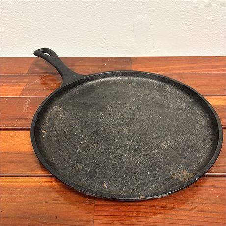 Vintage Lodge 90G Cast Iron Griddle Skillet