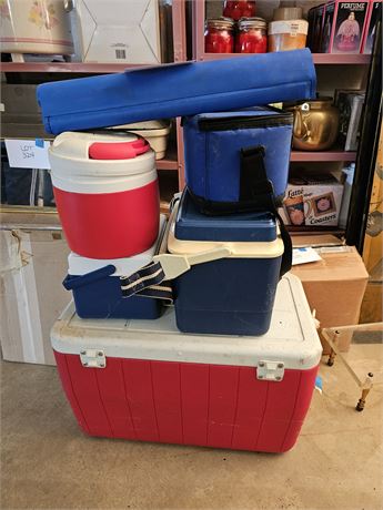 Mixed Cooler Lot:Igloo/Coleman & More