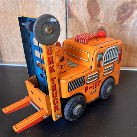 Vintage Japan Tin Litho Friction Toy Fork Lift
