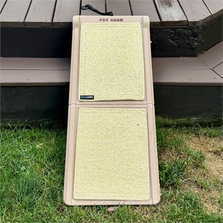 Pet Gear Super Trax Folding Dog Ramp