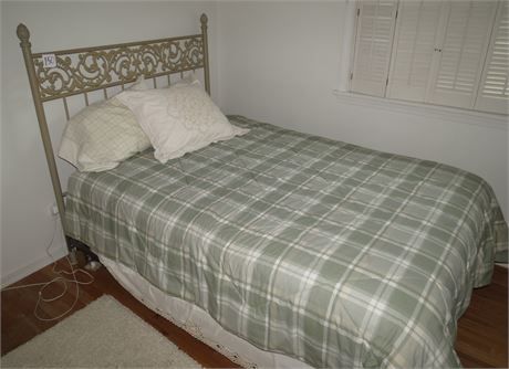 Full Size Bed