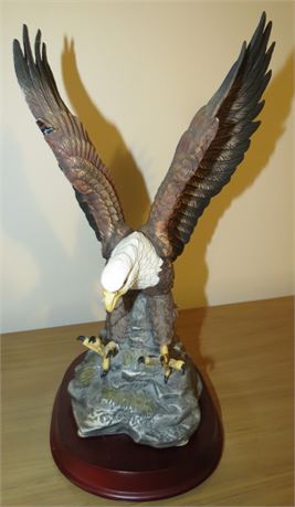 Bald Eagle Figurine