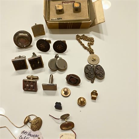 Vintage Mens Accessories - Tie Tacks, Cuff Links & More