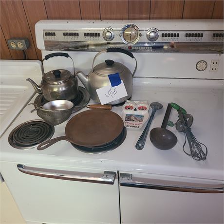 Mixed Kitchen: Tea Kettles / Cast Iron Griddle & More