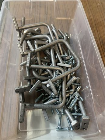 Metal Bracket/Peg Hook Lot