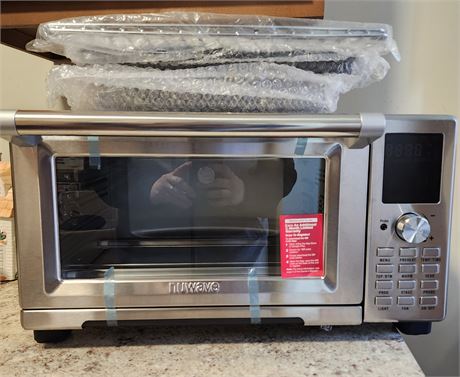 NUWAVE Bravo XL  Air Fryer/ Oven NEW-NO BOX