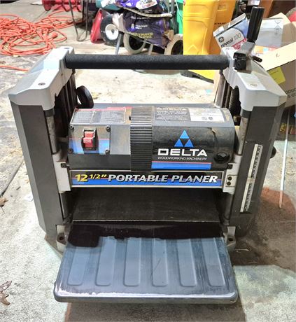 Delta 12" Portable Planer