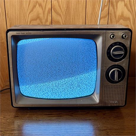 1970's RCA 12" Television Gaming TV
