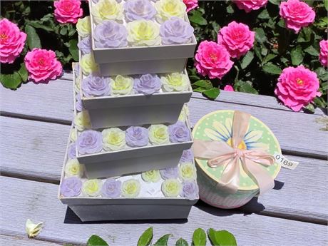 4 Purple and Cream 3D Faux Flower Gift Boxes and Round Hat Box