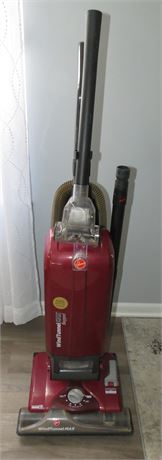 Hoover Wind Tunnel Max Vacuum Cleaner