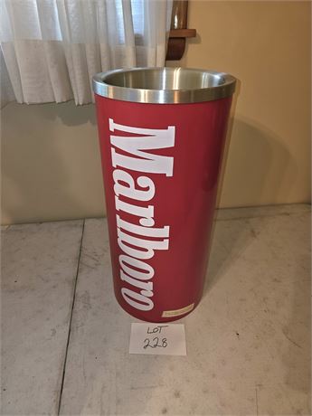 Marlboro Indoor/Outdoor Ashtray