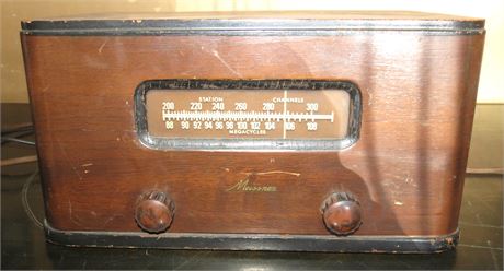 Vintage Meissner Radio