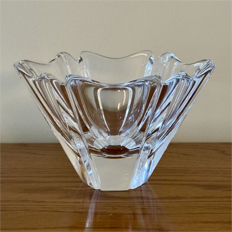 Orrefors Sweden Crystal Bowl - 8" x 5"T