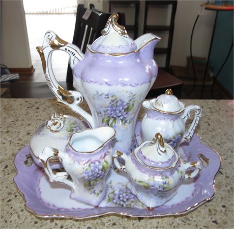 Decorative Porcelain Tea Set