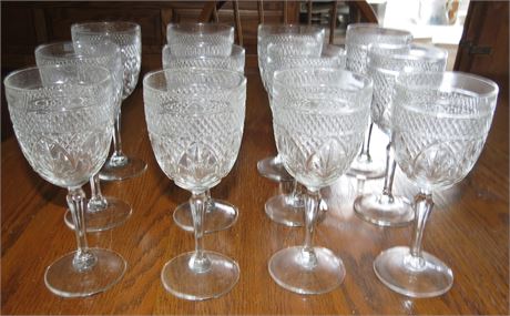 12 pc Crystal 8 oz Wine glasses