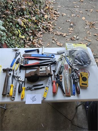 Mixed Hand Tools- Tabel Vise, Screw Drivers, Hammer & More