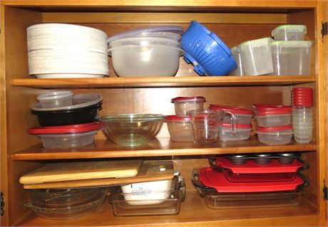 Kitchen Cabinet Cleanout: Pyrex, Rubbermaid, Etc.