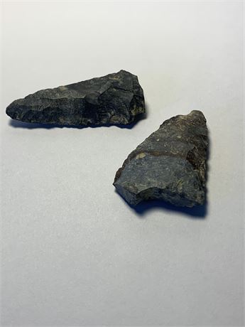 Arrow Head Lot of 2 Archaic Time Period