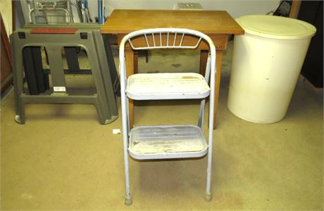 Table, Barrel, Stool, Sawhorse