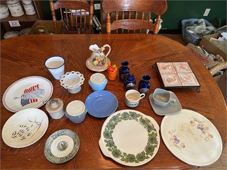 Hodge Podge of Vintage Kitchen items