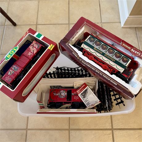 LGB “G” Scale Holiday Train Cars and Track in Tote