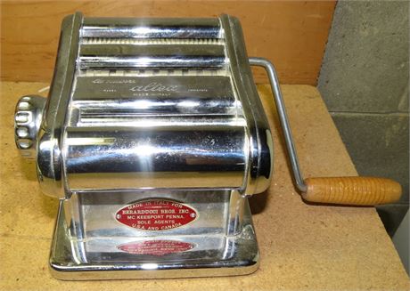 Altea Pasta Maker