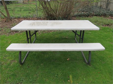 Lifetime Picnic Table