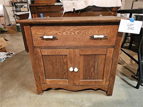 Antique Wood Wash Stand