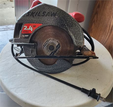 Skilsaw 2.4HP Circular Saw