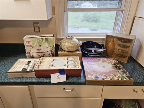 Mixed Kitchen Lot: S&P/Decanter Set/Cookware & More