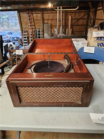 Vintage Mahogany Mitchell Record Player Model 1285