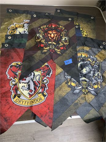 Harry Potter Hogwarts House Banners Flags 10 Total Gryffindor Slytherin