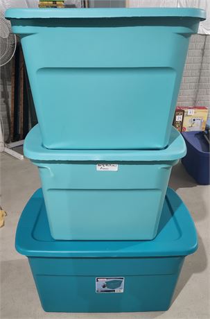 Storage Totes W/Lids