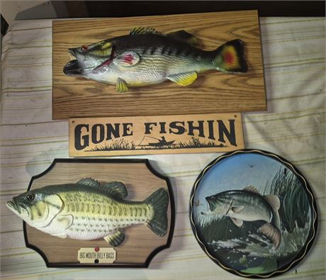 Fishing Decor Lot