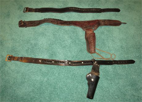 Holsters & Gun Belt