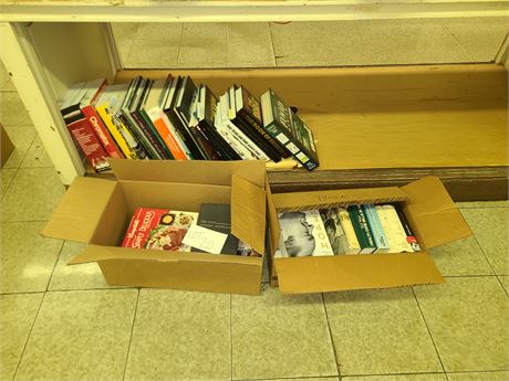 Boxes of Mixed Books - Cookbooks / Financial / Health & More