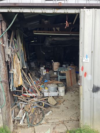 Barn Cleanout: Yard Tools/Heaters/Propane Tank/Hand Tools & Much More