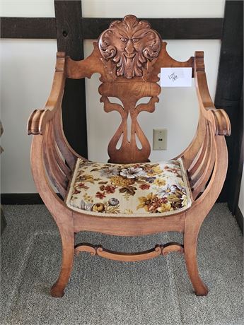 Antique Victorian Oak Northwind Face Savonarola Throne Chair