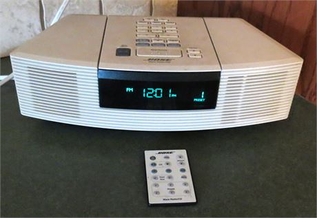 Bose Wave Radio With CD player, Remote