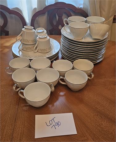 Anniversary 25pc Set Shake Set & Taihei China Replacement