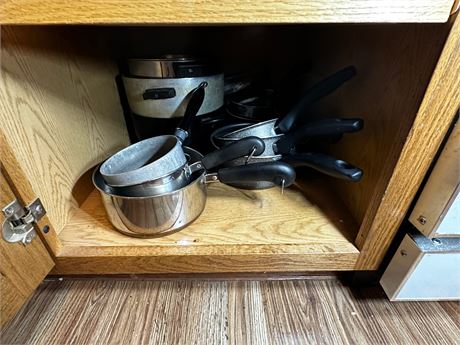 Large lot of Pots and Pans and Lids