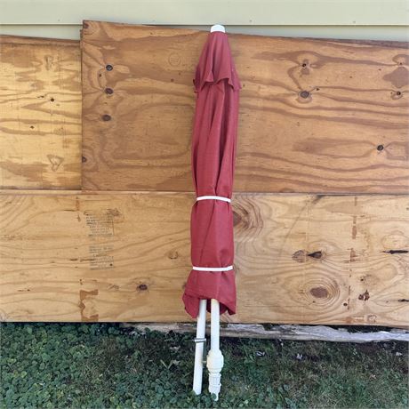 New/Unused Outdoor Patio Umbrella