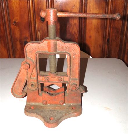 Columbian Pipe Vise